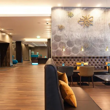 Motel One Manchester-Piccadilly-2